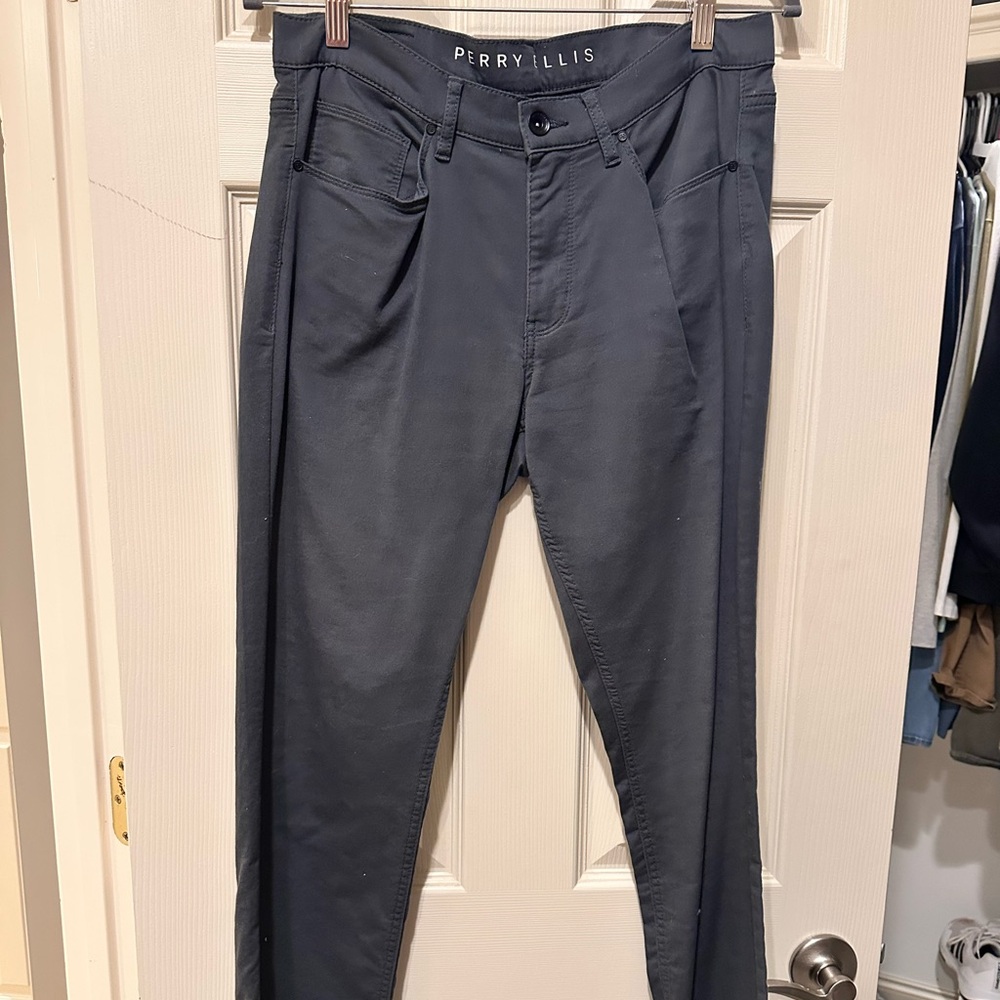 Perry Ellis Men's Charcoal Slim Jeans